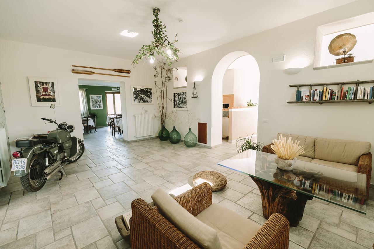 Agriturismo Il Riccio 몬티키오 외부 사진
